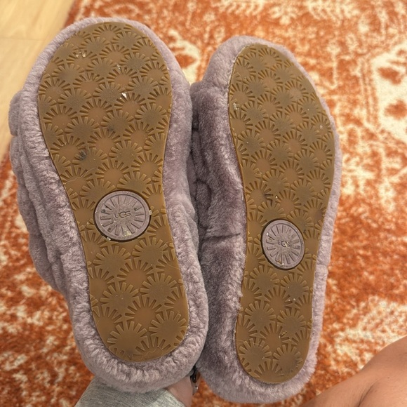 1095119 UGG W Fluff Yeah [June Gloom] Women's Sheepskin Slides 7 US - Picture 5 of 5